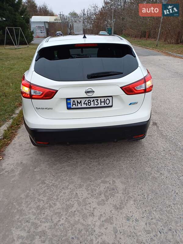 Позашляховик / Кросовер Nissan Qashqai 2014 в Бердичеві