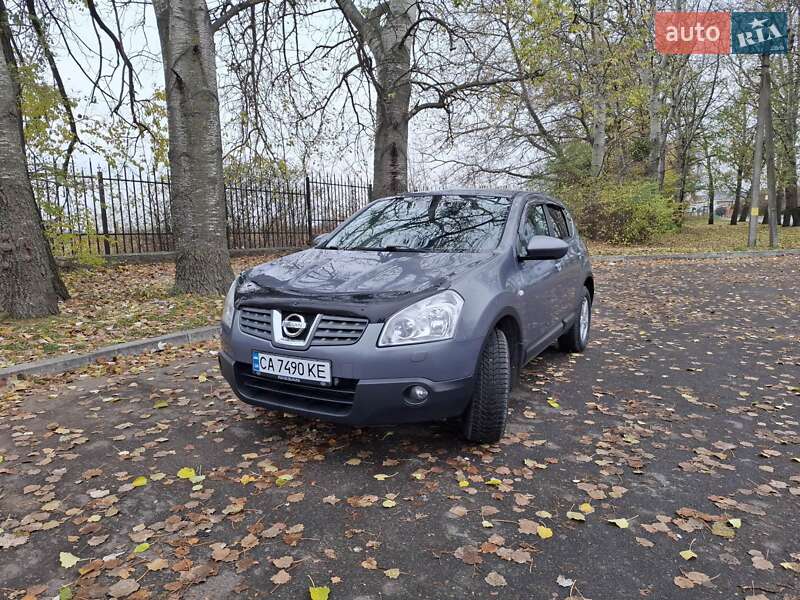 Позашляховик / Кросовер Nissan Qashqai 2008 в Умані