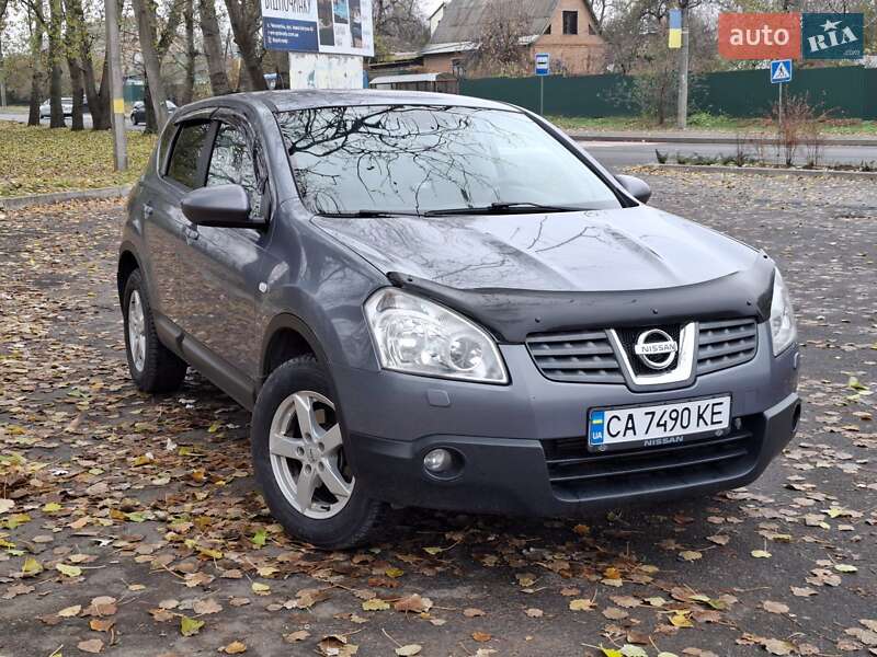 Позашляховик / Кросовер Nissan Qashqai 2008 в Умані