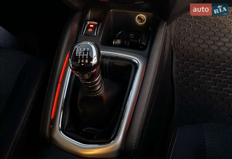 Внедорожник / Кроссовер Nissan Qashqai 2014 в Полтаве фото 19 Внедорожник / Кроссовер Nissan Qashqai 2014 в Полтаве