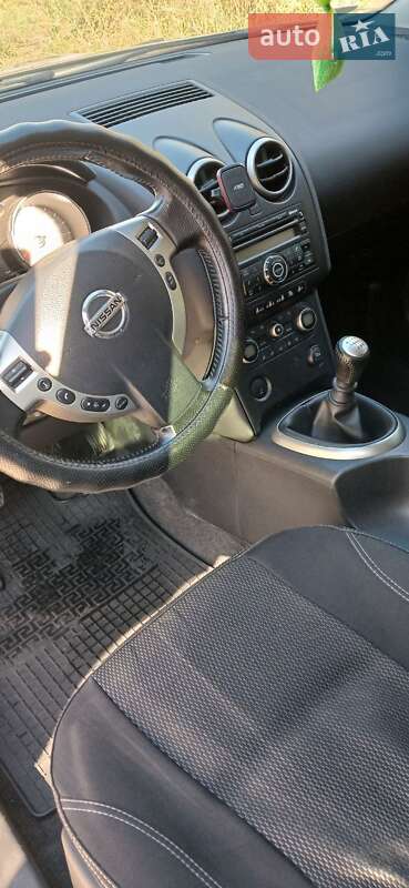 Позашляховик / Кросовер Nissan Qashqai 2009 в Одесі