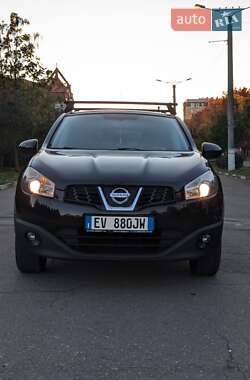 Внедорожник / Кроссовер Nissan Qashqai 2010 в Калуше