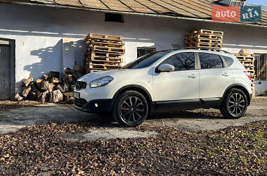 Внедорожник / Кроссовер Nissan Qashqai 2013 в Снятине