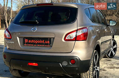 Позашляховик / Кросовер Nissan Qashqai 2012 в Сумах