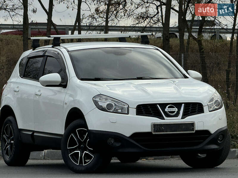 Внедорожник / Кроссовер Nissan Qashqai 2011 в Днепре