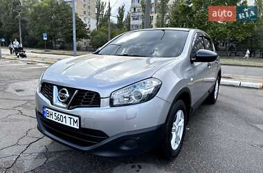 Внедорожник / Кроссовер Nissan Qashqai 2012 в Николаеве