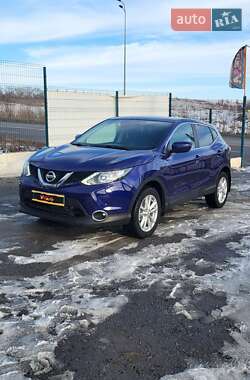 Внедорожник / Кроссовер Nissan Qashqai 2015 в Казатине