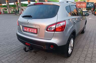 Внедорожник / Кроссовер Nissan Qashqai 2010 в 