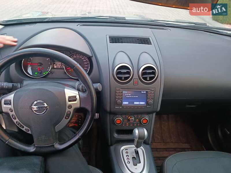 Внедорожник / Кроссовер Nissan Qashqai 2010 в Виннице