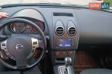Внедорожник / Кроссовер Nissan Qashqai 2010 в 