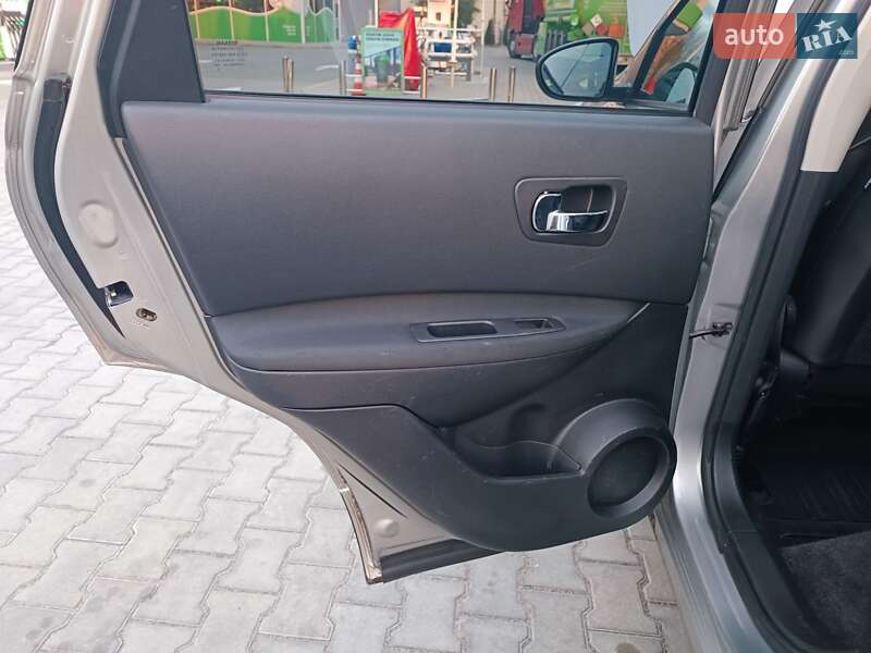 Внедорожник / Кроссовер Nissan Qashqai 2010 в Виннице