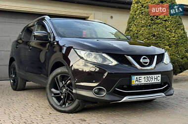 Внедорожник / Кроссовер Nissan Qashqai 2015 в Одессе