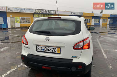 Позашляховик / Кросовер Nissan Qashqai 2012 в Житомирі