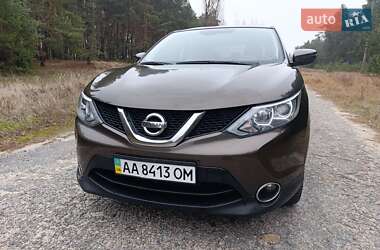 Позашляховик / Кросовер Nissan Qashqai 2015 в Києві