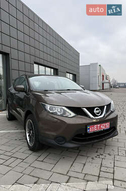 Внедорожник / Кроссовер Nissan Qashqai 2016 в Тячеве