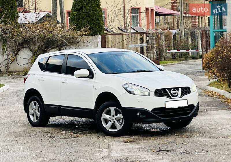 Позашляховик / Кросовер Nissan Qashqai 2010 в Дніпрі