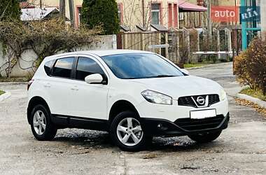 Позашляховик / Кросовер Nissan Qashqai 2010 в Дніпрі