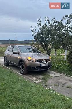 Позашляховик / Кросовер Nissan Qashqai 2011 в Бібрці