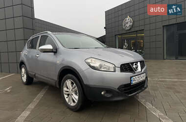 Позашляховик / Кросовер Nissan Qashqai 2010 в Тячеві