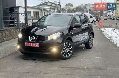 Позашляховик / Кросовер Nissan Qashqai 2012 в Стрию