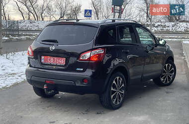 Позашляховик / Кросовер Nissan Qashqai 2012 в Стрию