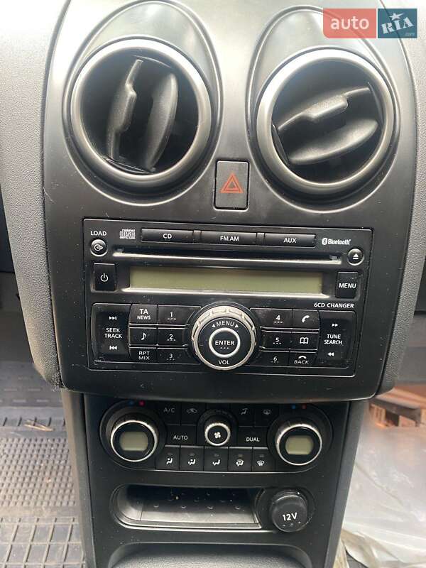 Внедорожник / Кроссовер Nissan Qashqai 2010 в Шепетовке