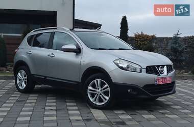 Позашляховик / Кросовер Nissan Qashqai 2010 в Стрию