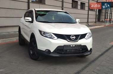 Позашляховик / Кросовер Nissan Qashqai 2014 в Трускавці