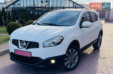 Позашляховик / Кросовер Nissan Qashqai 2010 в Стрию