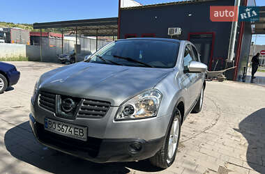 Позашляховик / Кросовер Nissan Qashqai 2009 в Зборові