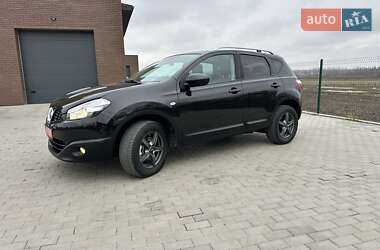 Позашляховик / Кросовер Nissan Qashqai 2012 в Луцьку