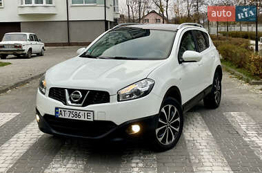 Позашляховик / Кросовер Nissan Qashqai 2011 в Івано-Франківську