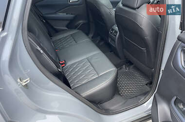 Внедорожник / Кроссовер Nissan Qashqai 2023 в 