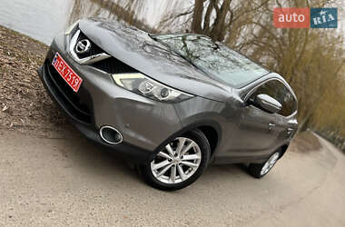 Позашляховик / Кросовер Nissan Qashqai 2014 в Луцьку