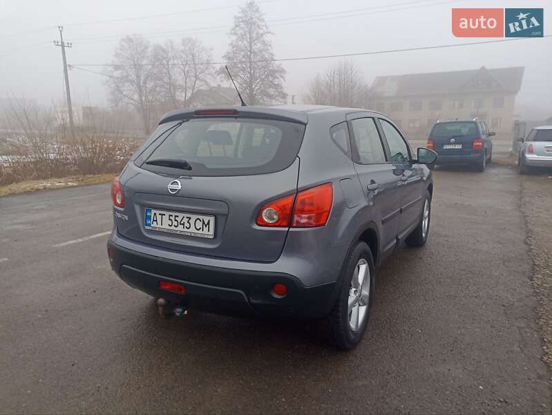 Позашляховик / Кросовер Nissan Qashqai 2007 в Косові