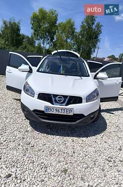 Позашляховик / Кросовер Nissan Qashqai 2010 в Вишнівці