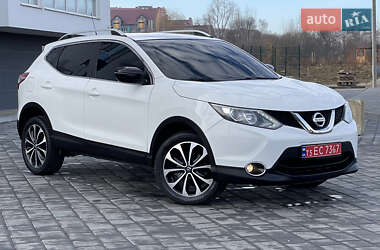 Внедорожник / Кроссовер Nissan Qashqai 2016 в Трускавце