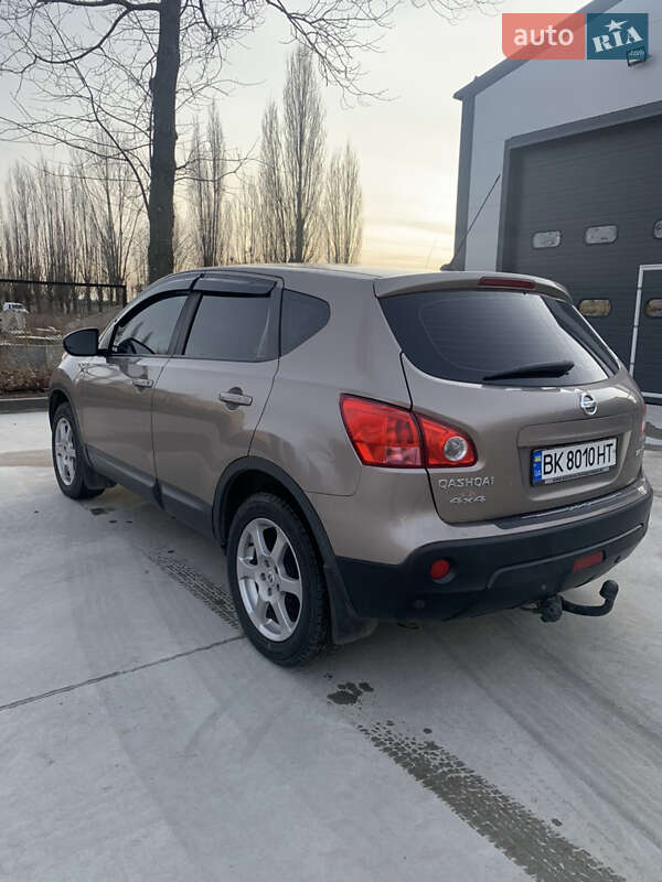 Внедорожник / Кроссовер Nissan Qashqai 2009 в Владимирце