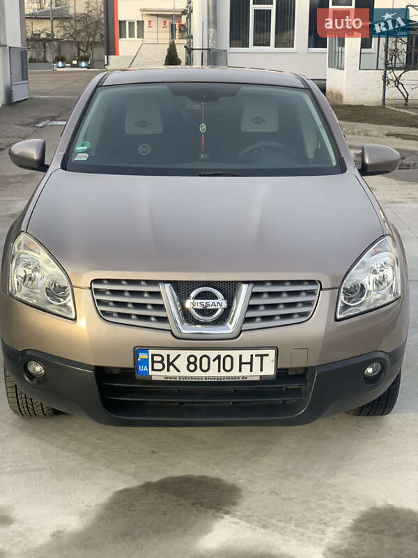 Внедорожник / Кроссовер Nissan Qashqai 2009 в Владимирце