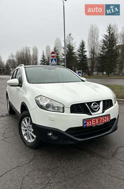 Позашляховик / Кросовер Nissan Qashqai 2010 в Миргороді