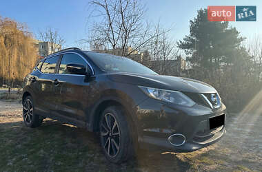 Позашляховик / Кросовер Nissan Qashqai 2014 в Луцьку