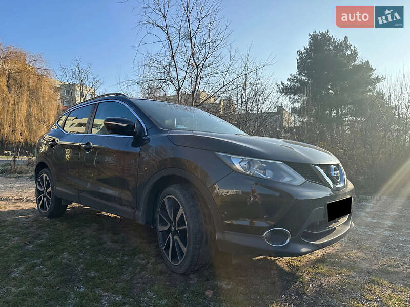 Внедорожник / Кроссовер Nissan Qashqai 2014 в Луцке