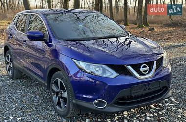 Позашляховик / Кросовер Nissan Qashqai 2015 в Самборі