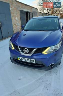 Внедорожник / Кроссовер Nissan Qashqai 2014 в 