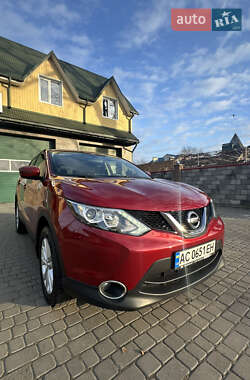 Внедорожник / Кроссовер Nissan Qashqai 2016 в Луцке