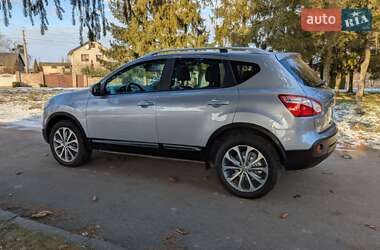 Позашляховик / Кросовер Nissan Qashqai 2010 в Дубні