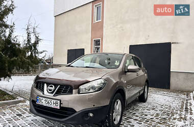 Внедорожник / Кроссовер Nissan Qashqai 2013 в Золочеве