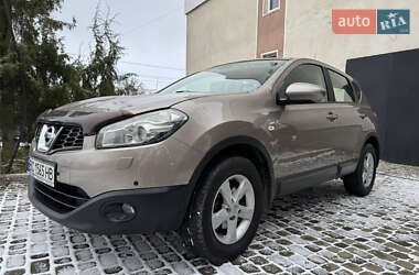 Внедорожник / Кроссовер Nissan Qashqai 2013 в Золочеве