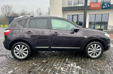 Внедорожник / Кроссовер Nissan Qashqai 2010 в 