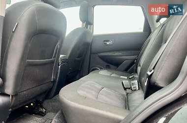 Внедорожник / Кроссовер Nissan Qashqai 2010 в 